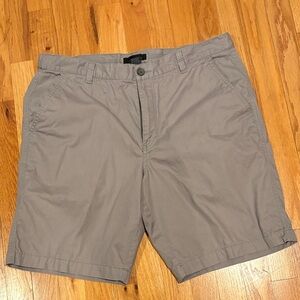 Marc Anthony Men's Tan Flat Front Shorts